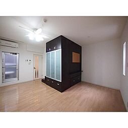 ソリッド筒井 2階1Kのリビング/ダイニング