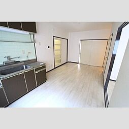 ピアー横手 1階3DKのリビング/ダイニング