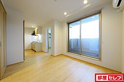 REGALEST守山III 1階1LDKのリビング/ダイニング