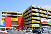 カルディコーヒーファームアピタ新守山店 229m