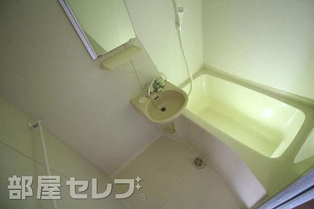 浴室