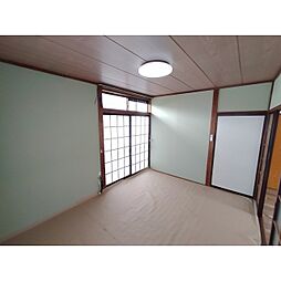 ハイツやま 1階3DKのリビング/ダイニング