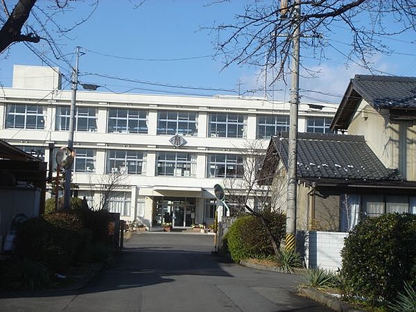 画像27:中学校「本巣市立糸貫中学校まで1377m」