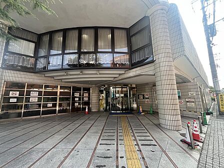 尾山台図書館徒歩7分(約500m)
