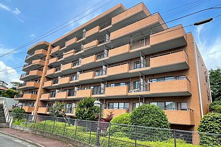 駅まで徒歩約10分