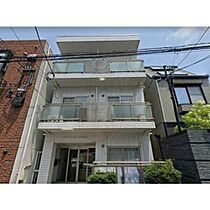 プランドールいりなか  ｜ 愛知県名古屋市昭和区隼人町7番14号（賃貸アパート1R・2階・24.75㎡） その1