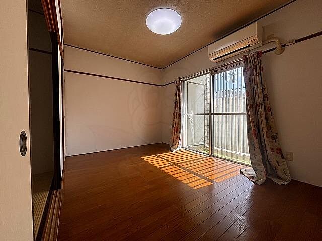 寝室