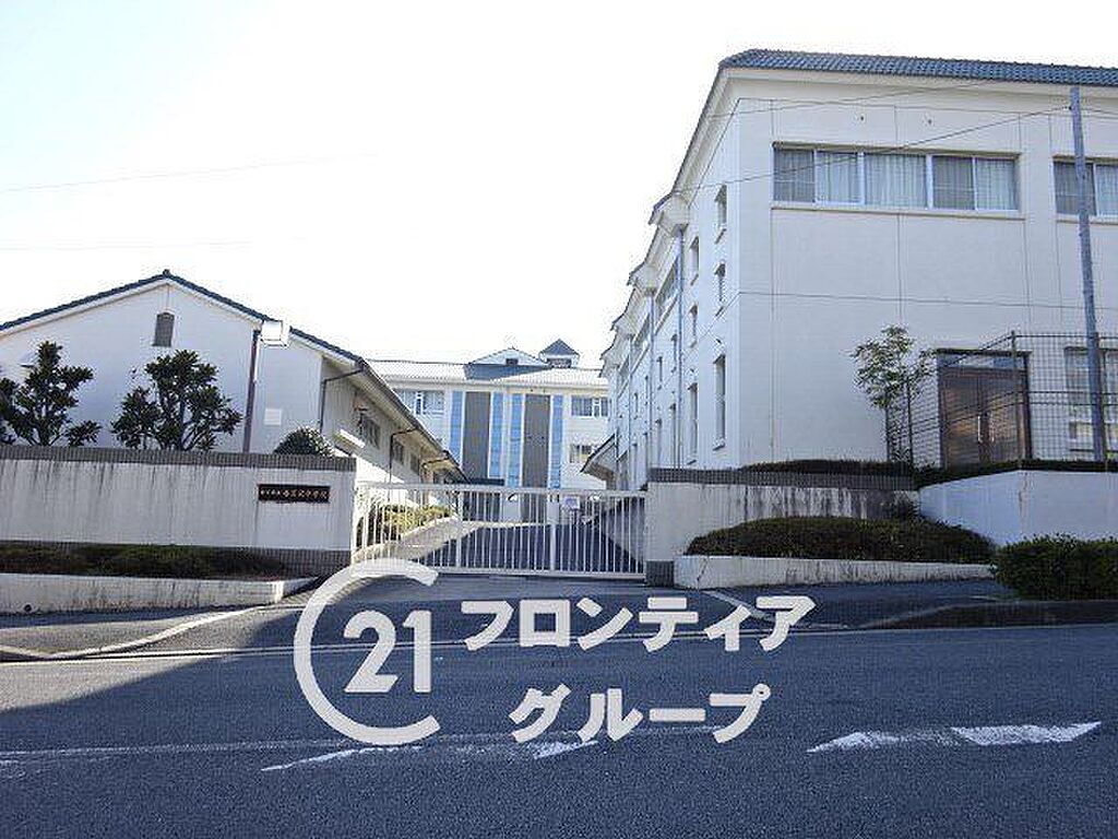 detached 奈良県香芝市上中