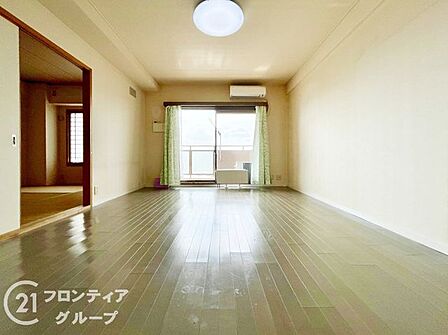 物件から受けた印象や、周辺の生活環境への疑問まで、気になることを何でも話してみてください。暮らしのイメージを一緒に整理していきましょう。