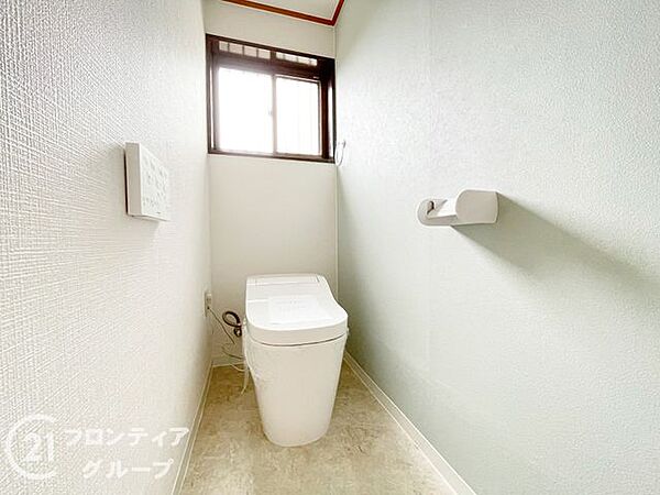 トイレを拡大表示