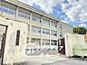周辺：平群町立平群中学校 徒歩15分。 1200m