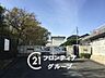 周辺：奈良市立京西中学校 徒歩10分。 770m