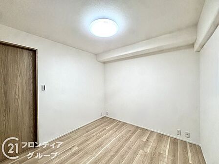 写真だけではわからない採光・広さ・周辺環境の実感は、実際に足を運んでみることが一番です。ご見学はいつでもご予約いただけます