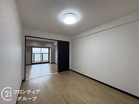 住まい選びは、価格や立地だけでなく、将来の暮らし方まで含めて考えることが大切です。今の段階で気になっていることを、まずスタッフに話してみてください