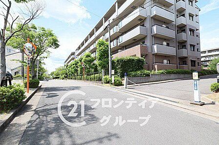 住まい探しは、情報収集の段階から動き出すことで選択肢が広がります。気になる物件があれば、まずお気軽にお問い合わせください