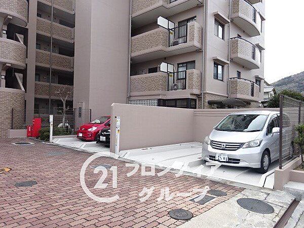 駐車場を拡大表示