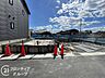 外観：現地写真更新！現地の説明はもちろん、モデルハウスご見学も可能！同社施工物件をご見学していただきますので、実際に使用される設備やお家の雰囲気などをご確認ください