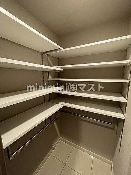 プラウド難波