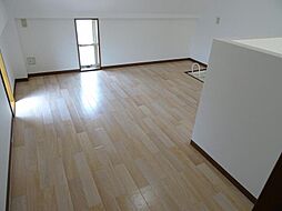 フォレスト山崎 3階1DKのリビング/ダイニング