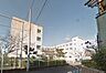 周辺：高槻市立西大冠小学校 200m