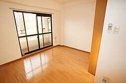 ソレイユ新狭山 3階1Kのリビング/ダイニング