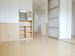 グリシーヌＢ 3階1LDKのリビング/ダイニング