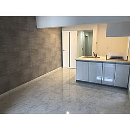 ラ・メゾン・シュ・シュ エヌ 102 1階1LDKのリビング/ダイニング