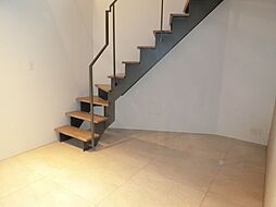 東京メトロ日比谷線 中目黒駅 徒歩7分の賃貸マンション 1階1LDKのリビング/ダイニング