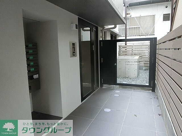 エントランス
