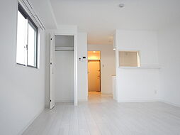 パーラム守口 3階ワンルームのリビング/ダイニング