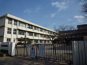 高木第二小学校 10m