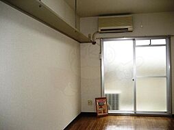 阪急神戸本線 塚口駅 徒歩10分の賃貸マンション 4階ワンルームのリビング/ダイニング