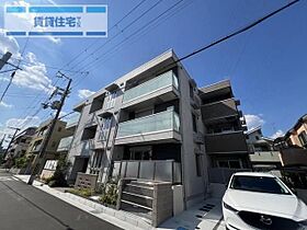 兵庫県尼崎市七松町１丁目（賃貸アパート2LDK・1階・61.05㎡） その1