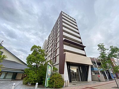 外観:現地外観写真スーパー隣接!JR大和小泉駅徒歩1分! 外観:現地外観写真スーパー隣接!JR大和小泉駅徒歩1分!