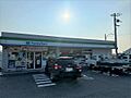 ファミリーマー...
