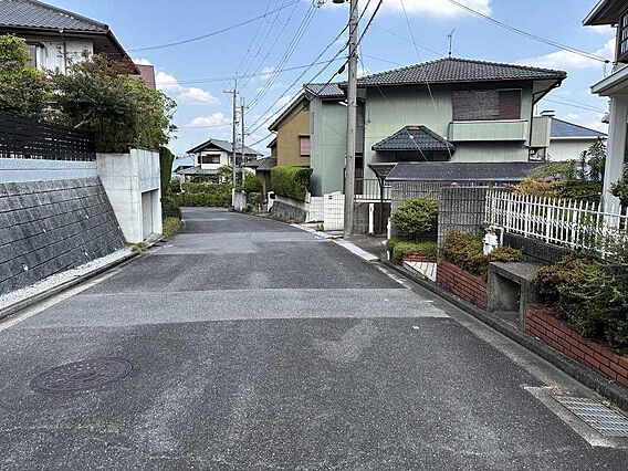 閑静な住宅街に...