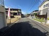 外観：閑静な住宅街の一角、心地よい陽光が降り注ぐ分譲地です。新しい生活を始める場所としてご検討ください。