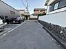 その他：閑静な住宅街の一角。日当たりの良い環境で穏やかな暮らしを。