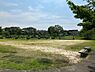 その他：真弓中央公園まで120m　徒歩2分。公園中央に池があり、遊歩道や公衆トイレが整備されています。