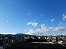その他：【住戸からの眺望写真】第一種低層住居専用地域内の閑静な住宅街です。