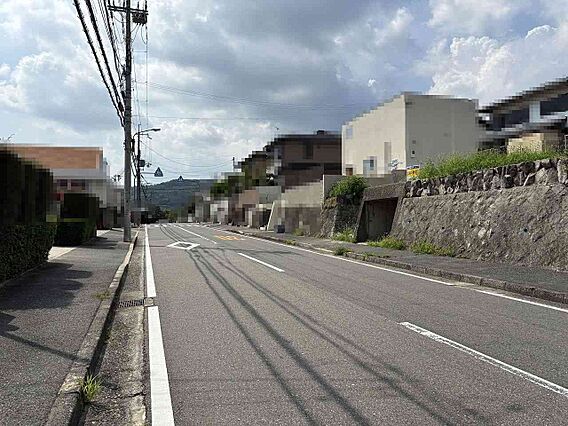 前面道路幅員約...