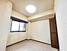 その他：シンプルで落ち着いた雰囲気があり、使いやすいお部屋です♪