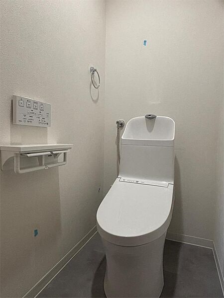 トイレを拡大表示