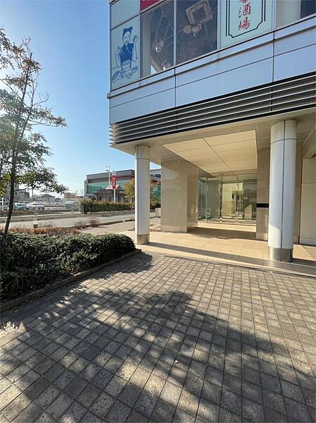 玄関を拡大表示