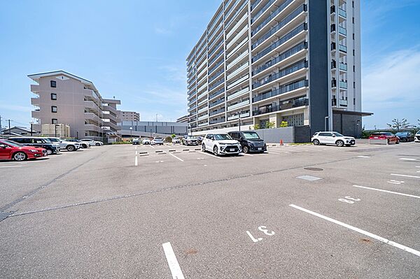 駐車場を拡大表示