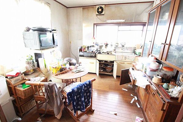キッチンを拡大表示