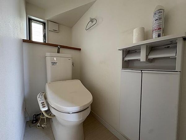 トイレを拡大表示