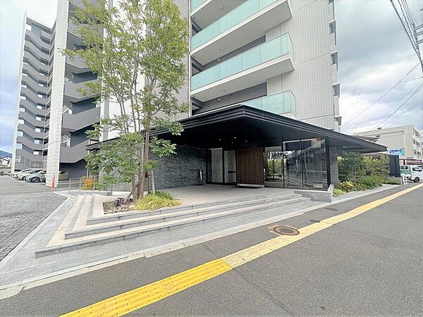 エントランスを拡大表示