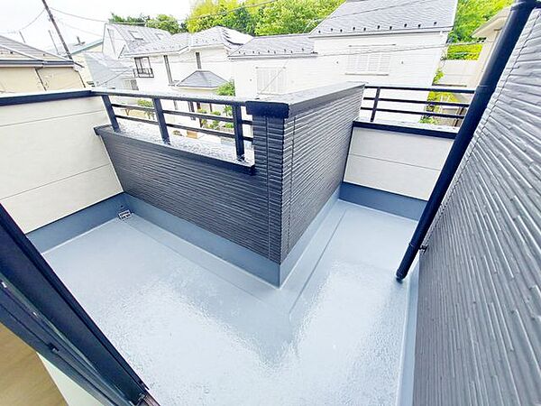バルコニーを拡大表示