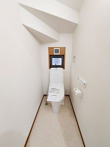 トイレを拡大表示